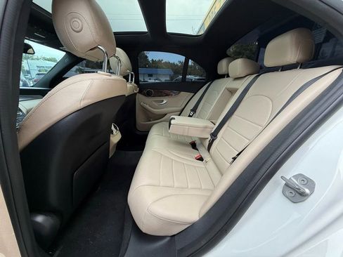 Used 2018 Mercedes-Benz C 300 Sedan image 5