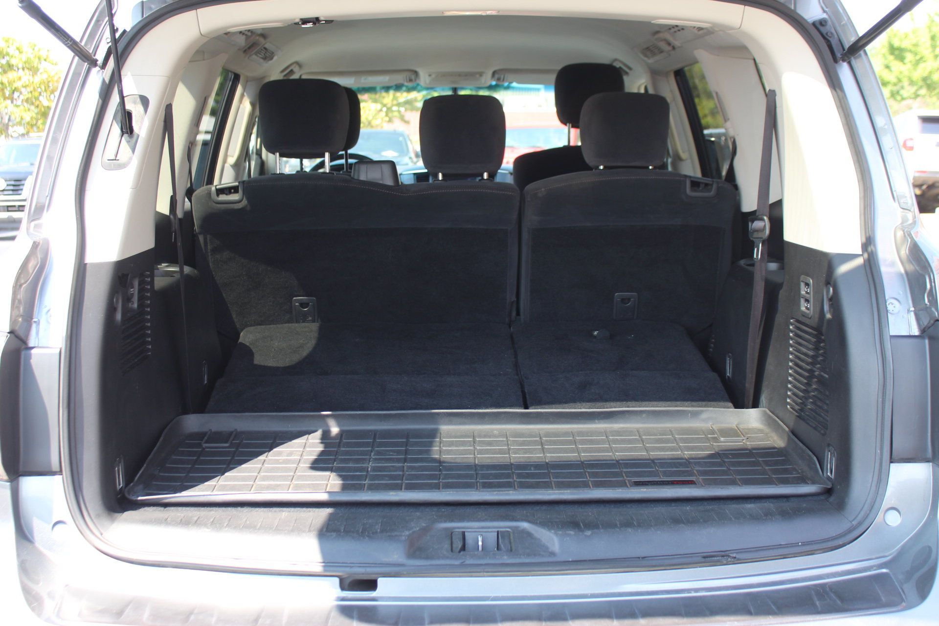 Used 2019 Nissan Armada SV w/ Driver Package RWD image 8