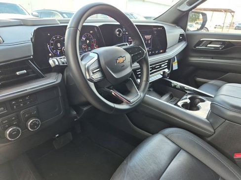 Used 2025 Chevrolet Tahoe LT image 7