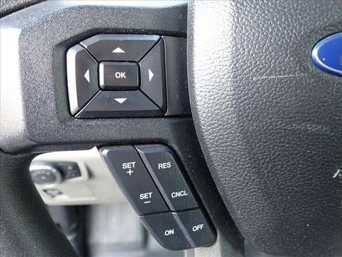 Used 2015 Ford F150 XL w/ Equipment Group 101A Mid AWD/4WD image 12