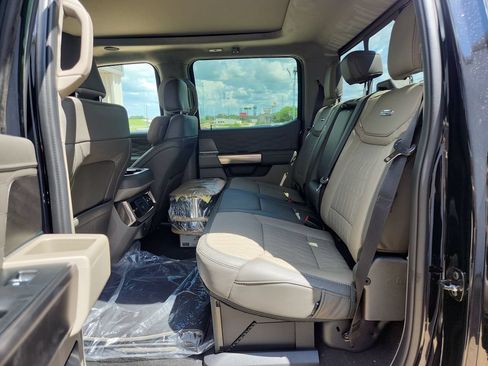 New 2026 Ford F350 Platinum w/ Platinum Plus Package AWD/4WD image 15