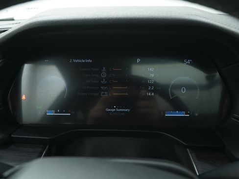 Used 2023 Jeep Grand Cherokee L Limited w/ Luxury Tech Group II image 25