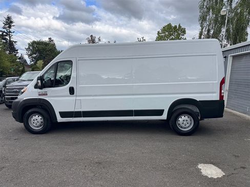 Used 2021 RAM ProMaster 2500 FWD image 4