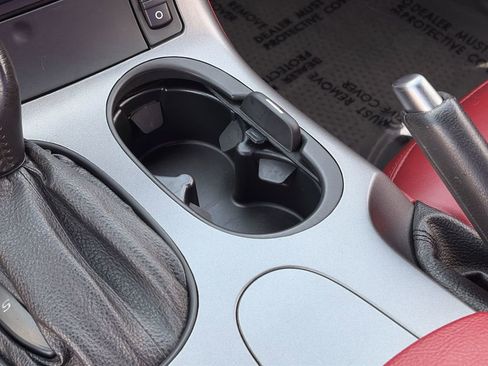 Used 2006 Chevrolet Corvette Convertible w/ Preferred Equipment Group image 17