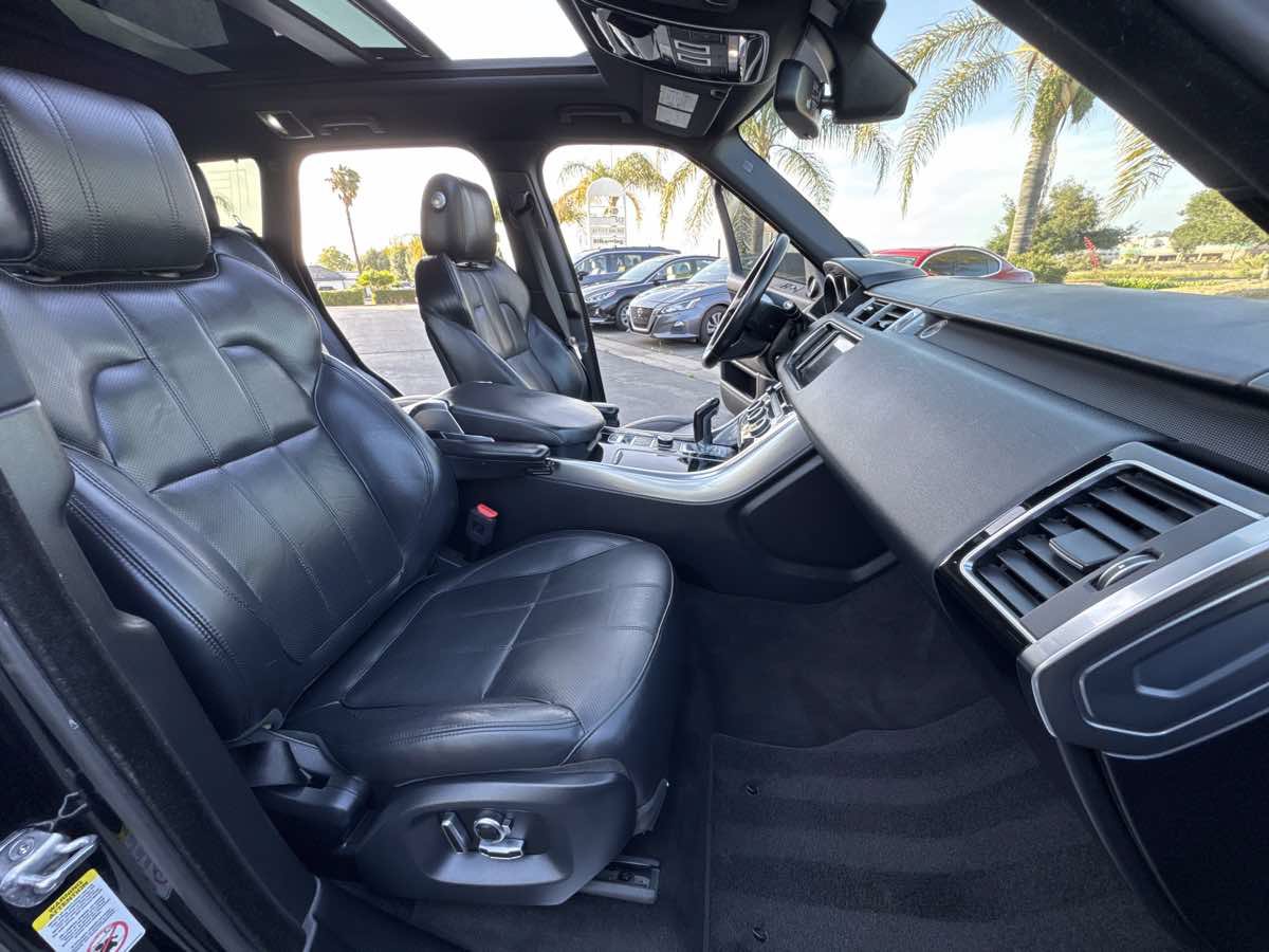 Used 2016 Land Rover Range Rover Sport HSE AWD/4WD image 22