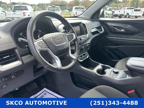 Used 2023 GMC Terrain SLE w/ Driver Convenience Package image 20