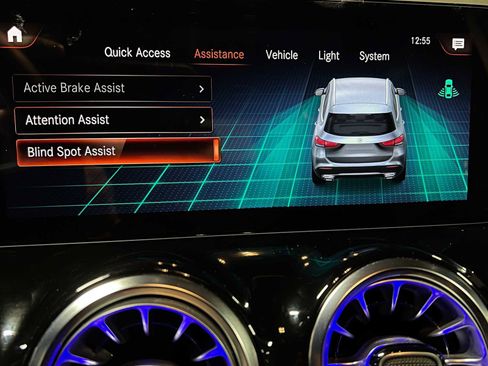 Certified 2023 Mercedes-Benz GLA 250 4MATIC image 35