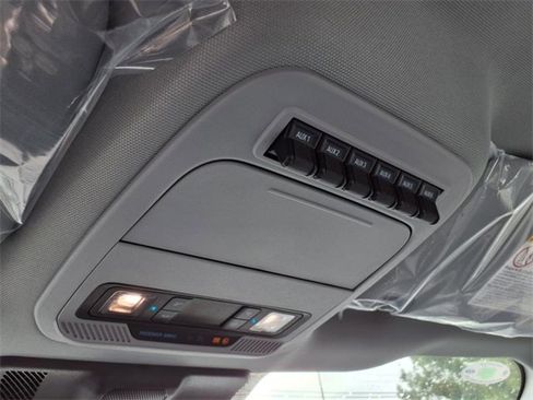 New 2025 Ford F550 4x4 Regular Cab Super Duty w/ XL Chrome Package image 19