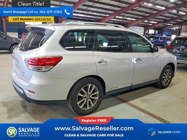 Used 2014 Nissan Pathfinder SL w/ SL Tech Package AWD/4WD image 4