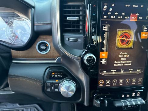 Used 2019 RAM 1500 Limited AWD/4WD image 25
