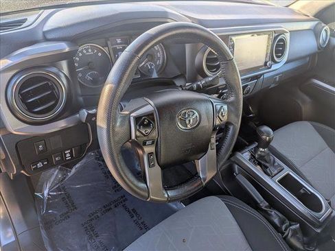 Used 2021 Toyota Tacoma TRD Off-Road image 26