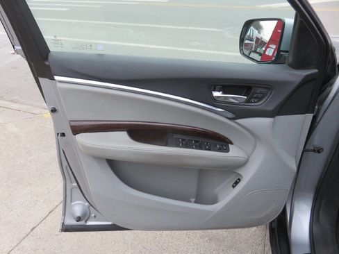 Used 2019 Acura MDX Base 4dr SUV image 30