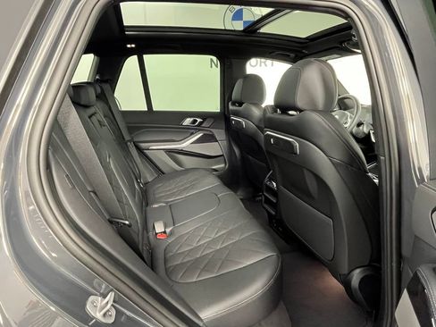 Used 2025 BMW X5 xDrive40i w/ M Sport Package AWD/4WD image 22