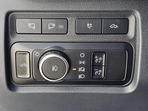 Used 2024 Ford F350 Platinum image 20