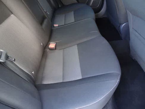 Used 2022 Nissan Sentra SV w/ All-Weather Package FWD image 9