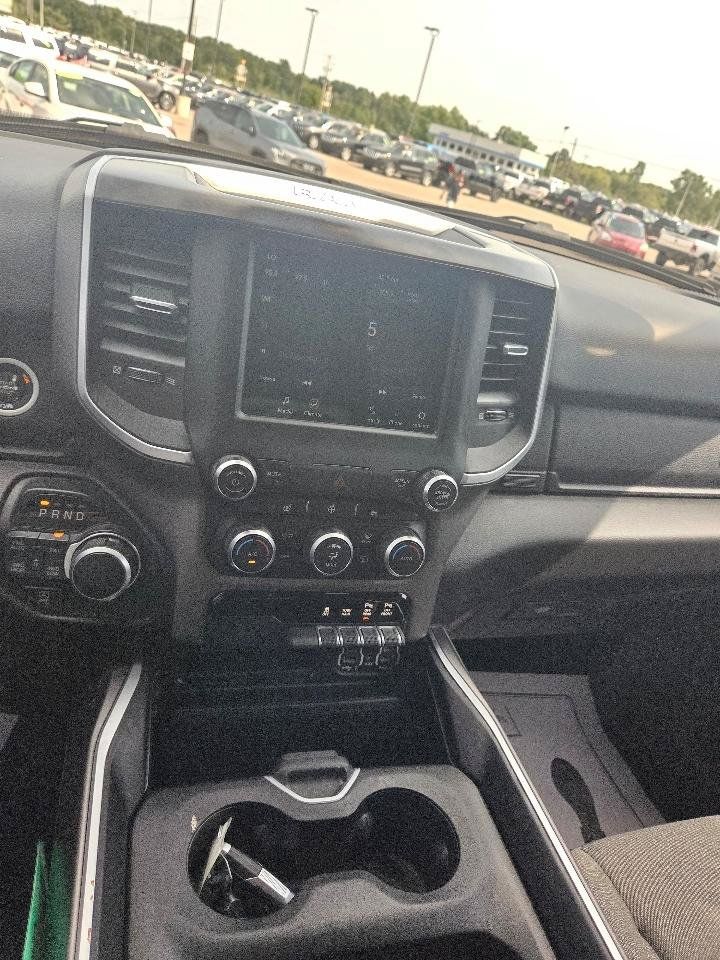 Used 2020 RAM 1500 Big Horn AWD/4WD image 22