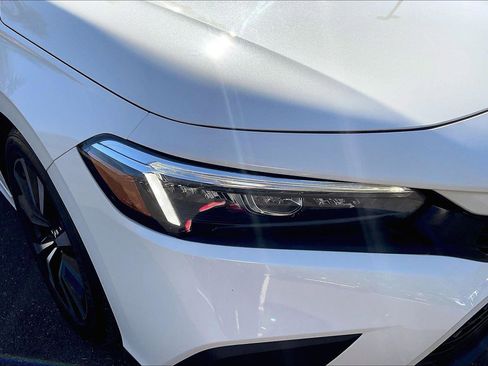 Used 2024 Honda Civic EX image 31