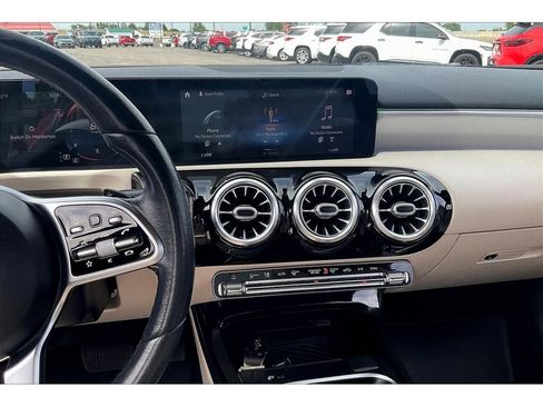 Used 2021 Mercedes-Benz A 220 4MATIC image 6