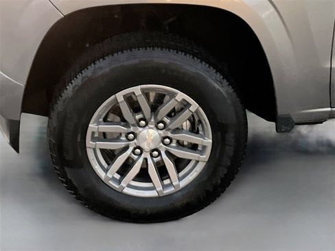 Used 2024 Chevrolet Colorado LT w/ LT Convenience Package II image 28