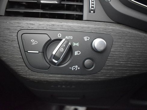 Used 2024 Audi A4 2.0T Prestige image 22