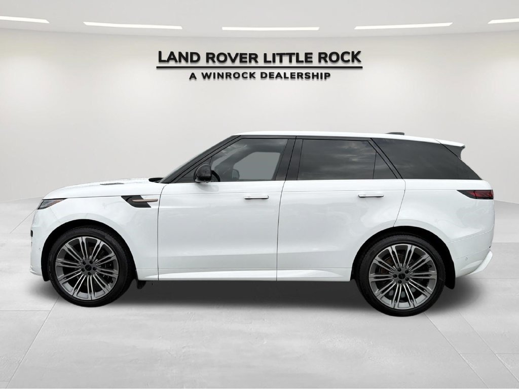 Used 2026 Land Rover Range Rover Sport Dynamic SE AWD/4WD image 6