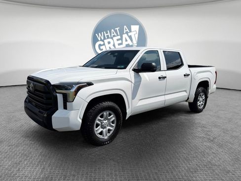 Certified 2025 Toyota Tundra SR w/ SR Tow Package AWD/4WD image 8