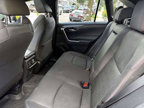 Used 2024 Toyota RAV4 SE w/ Weather & Moonroof Package AWD/4WD image 16