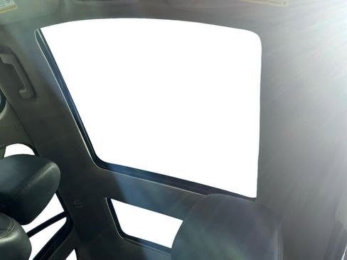 Used 2014 Ford Edge SEL w/ Equipment Group 205A AWD/4WD image 16