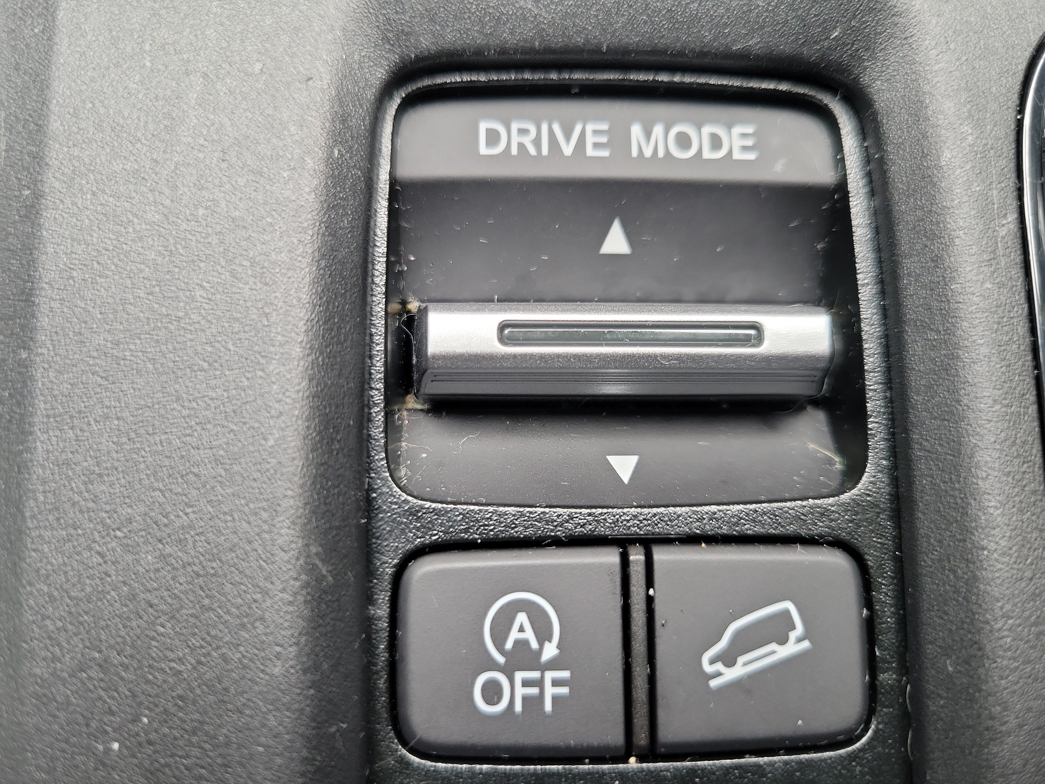 Used 2024 Honda CR-V LX image 30