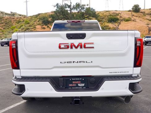 New 2026 GMC Sierra 3500 Denali w/ Denali Reserve Package image 12