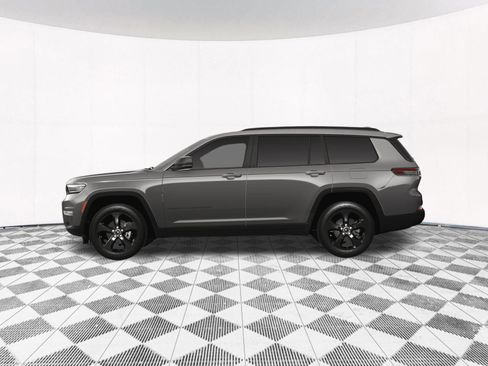 New 2025 Jeep Grand Cherokee L Limited w/ Black Appearance Package image 5