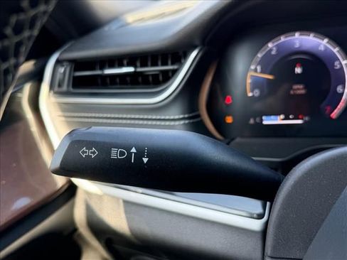 Used 2022 Jeep Grand Cherokee Altitude image 20