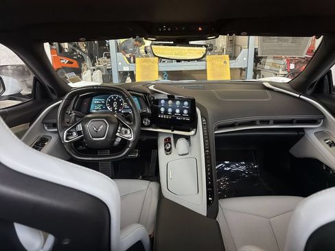 Certified 2023 Chevrolet Corvette Stingray Preferred Conv w/ Z51 Performance Package RWD image 20