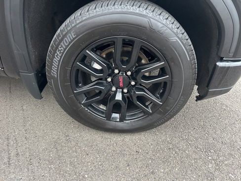 Used 2022 GMC Sierra 1500 Elevation image 4