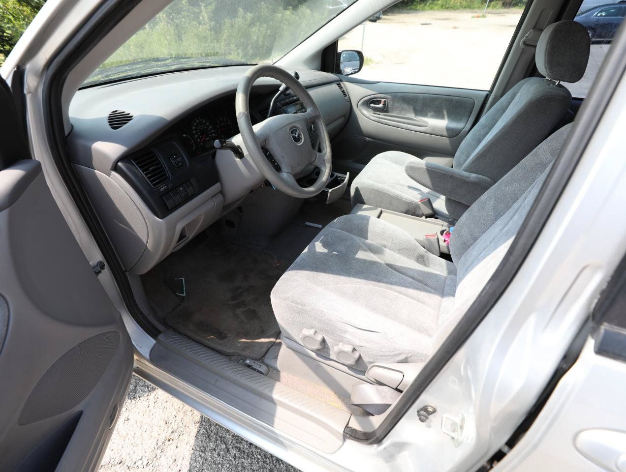 Used 2003 MAZDA MPV LX-SV FWD image 16