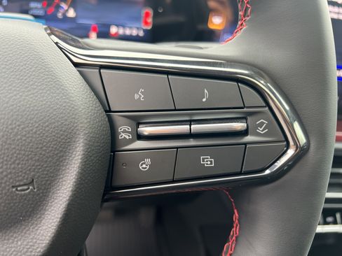 New 2026 Chevrolet Traverse RS image 21