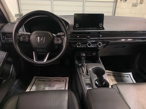 Used 2022 Honda Civic EX-L image 4