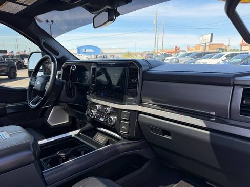 Used 2025 Ford F250 Platinum AWD/4WD image 66