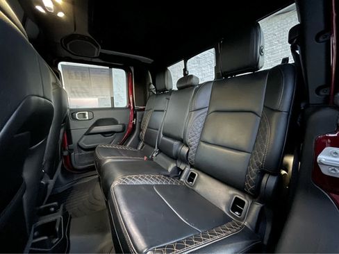 Used 2021 Jeep Gladiator Overland image 20