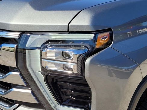 New 2026 Chevrolet Silverado 2500 High Country w/ Technology Package AWD/4WD image 5