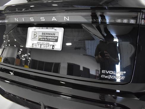 Certified 2023 Nissan Ariya AWD image 12