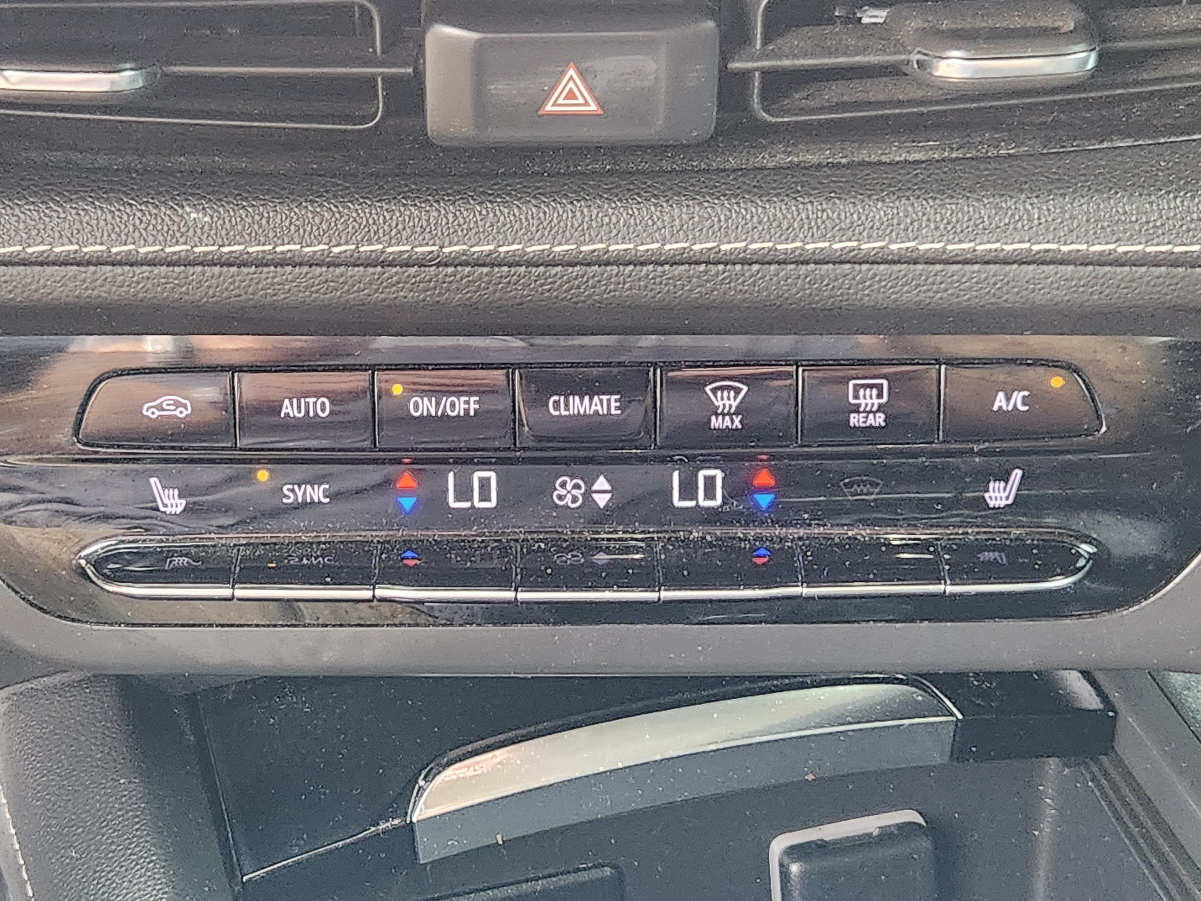 Used 2022 Buick Envision Preferred FWD image 13