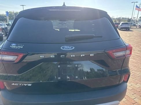 Used 2023 Ford Escape Active FWD image 9