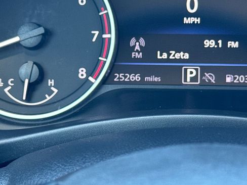 Used 2024 Nissan Sentra SV image 16