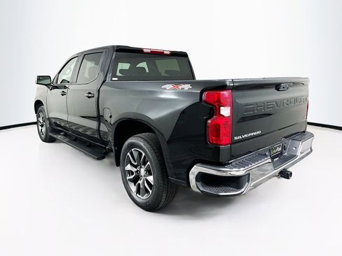 Used 2024 Chevrolet Silverado 1500 LT image 5