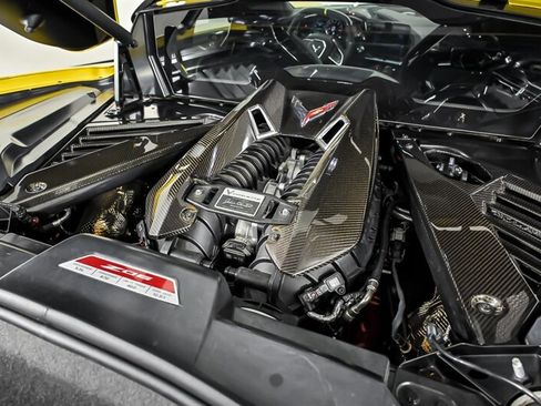 Used 2025 Chevrolet Corvette Z06 w/ Z07 Performance Package RWD image 13
