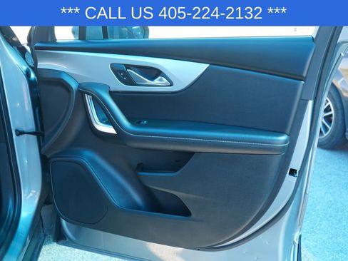 Used 2025 Chevrolet Blazer LT AWD/4WD image 21