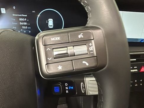 Used 2026 Hyundai Palisade Calligraphy FWD image 17