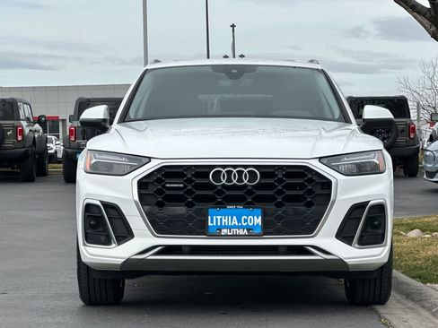 Used 2023 Audi Q5 2.0T Premium image 10