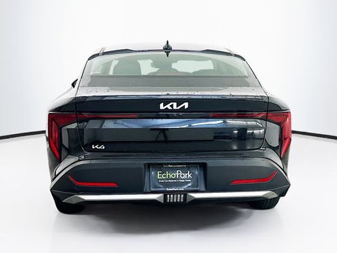Used 2025 Kia K4 LXS image 7